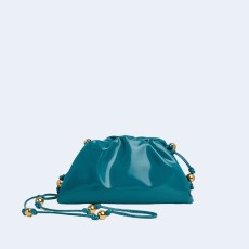 보테가 베네타 램스킨 레더 미니 파우치